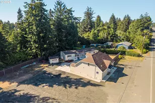 68964 Wildwood Rd, North Bend, OR 97459 - Photo 8