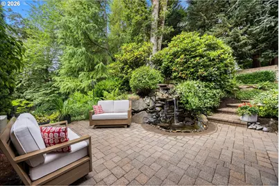 3921 Northhampton Ct, West Linn, OR 97068 - Photo 6