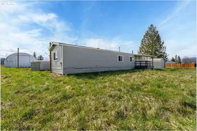 3597 Leonard Rd, Grants Pass, OR 97527 - Photo 2