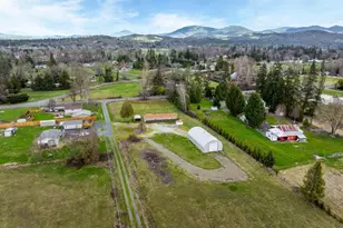 3597 Leonard Rd, Grants Pass, OR 97527 - Photo 16