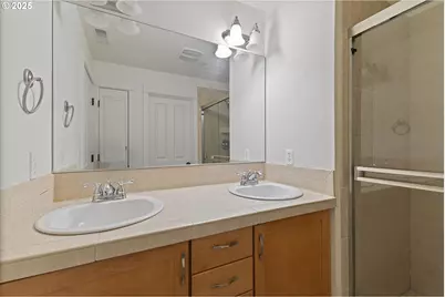 9219 NW Germantown Rd, Portland, OR 97231 - Photo 12