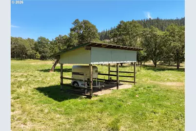 140 Old County Ln, Myrtle Creek, OR 97457 - Photo 32