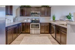 2358 SE Palmquist Rd, Gresham, OR 97080 - Photo 6