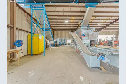 39200 NW Chalmers Ln, Cornelius, OR 97113 - Photo 38