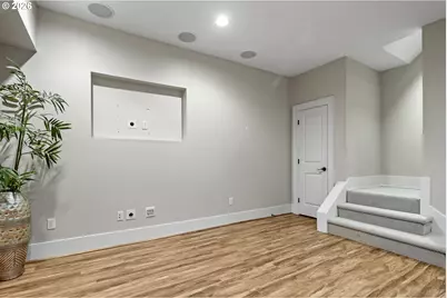 686 SW Rustica Ter, Portland, OR 97225 - Photo 36