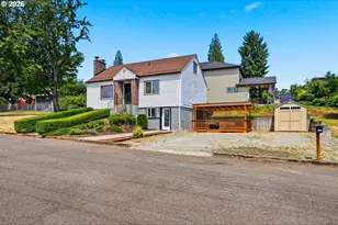 131 NW 11th Ave, Camas, WA 98607 - Photo 4