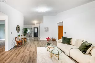959 W 17th Ave, Junction City, OR 97448 - Photo 14