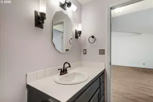 959 W 17th Ave, Junction City, OR 97448 - Photo 20