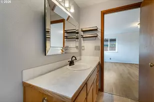 959 W 17th Ave, Junction City, OR 97448 - Photo 28