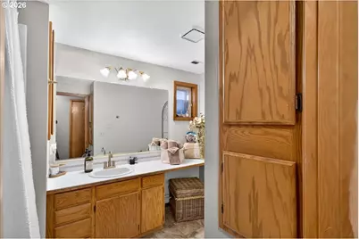 417 Blue Jay Ave, Forest Grove, OR 97116 - Photo 32