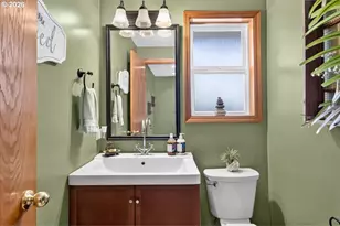 417 Blue Jay Ave, Forest Grove, OR 97116 - Photo 22