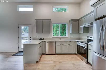 810 SE Beaver St, Toledo, OR 97391 - Photo 14