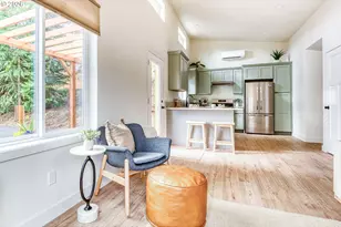 810 SE Beaver St, Toledo, OR 97391 - Photo 18