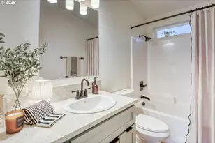 810 SE Beaver St, Toledo, OR 97391 - Photo 12