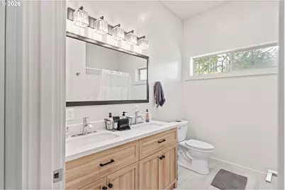 747 Pacific Dunes Dr, North Bend, OR 97459 - Photo 16