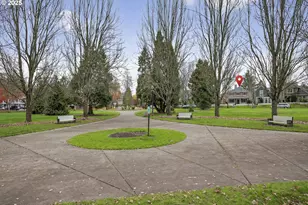 1202 NE Parks Edge Cir, Hillsboro, OR 97124 - Photo 28