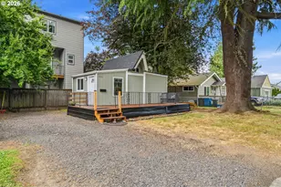 370 24th St, Salem, OR 97301 - Photo 22