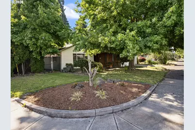 4698 Happy Dr NE, Salem, OR 97305 - Photo 4
