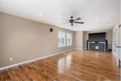 1506 NW 339th St, La Center, WA 98629 - Photo 18