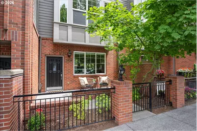 1526 NW 24th Ave, Portland, OR 97210 - Photo 2