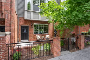 1526 NW 24th Ave, Portland, OR 97210 - Photo 2