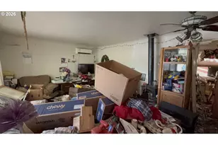 602 Fairfield Ave, Eugene, OR 97402 - Photo 2