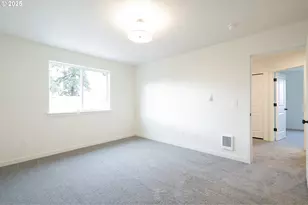 14722 SE Powell Blvd, Portland, OR 97236 - Photo 10