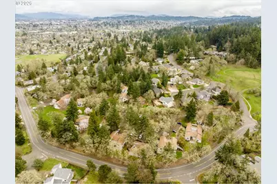 2145 Hawkins Ln, Eugene, OR 97405 - Photo 26