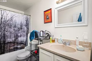 2145 Hawkins Ln, Eugene, OR 97405 - Photo 16