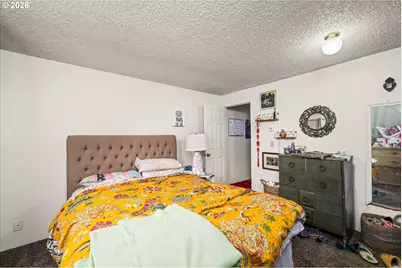 2145 Hawkins Ln, Eugene, OR 97405 - Photo 14