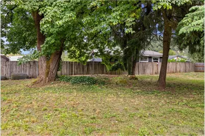 224 5th St, Dillard, OR 97432 - Photo 28