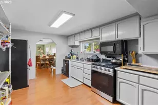 224 5th St, Dillard, OR 97432 - Photo 14