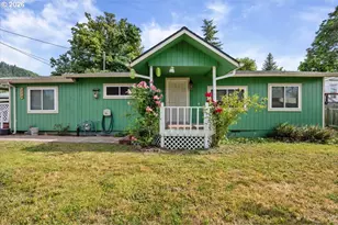 224 5th St, Dillard, OR 97432 - Photo 1