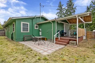 224 5th St, Dillard, OR 97432 - Photo 24