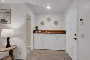 240 Dibblee Ln, Eugene, OR 97404 - Photo 36