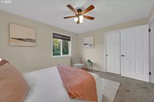 240 Dibblee Ln, Eugene, OR 97404 - Photo 28