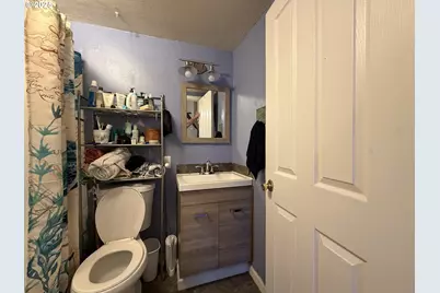 1018 7th St NW, Salem, OR 97304 - Photo 14