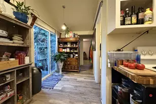 1018 7th St NW, Salem, OR 97304 - Photo 8