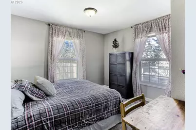 152 NE 5th Ave, Canby, OR 97013 - Photo 26