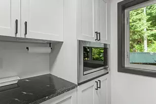 21323 E Pkwy Ave, Rhododendron, OR 97049 - Photo 18