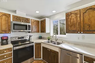 1010 SE 3rd Ave, Battle Ground, WA 98604 - Photo 10