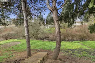 1010 SE 3rd Ave, Battle Ground, WA 98604 - Photo 28