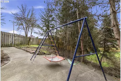 1010 SE 3rd Ave, Battle Ground, WA 98604 - Photo 30