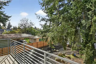 7240 NE Going St, Portland, OR 97218 - Photo 22