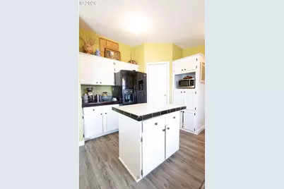 2225 Terra Lea Ct, La Grande, OR 97850 - Photo 4