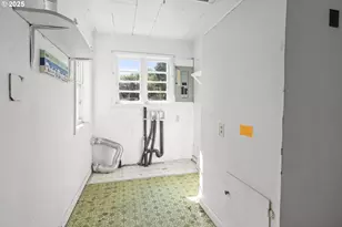 190 S Jefferson St, Lafayette, OR 97127 - Photo 22