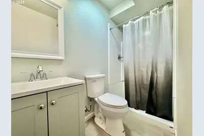 3602 NE 134th Ave, Portland, OR 97230 - Photo 26