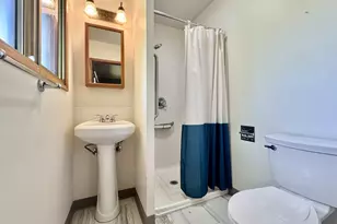3602 NE 134th Ave, Portland, OR 97230 - Photo 12