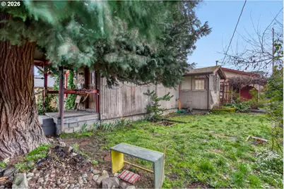 615 W McLoughlin Blvd, Vancouver, WA 98660 - Photo 2