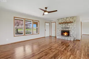 1270 NE Blossom Dr, McMinnville, OR 97128 - Photo 10